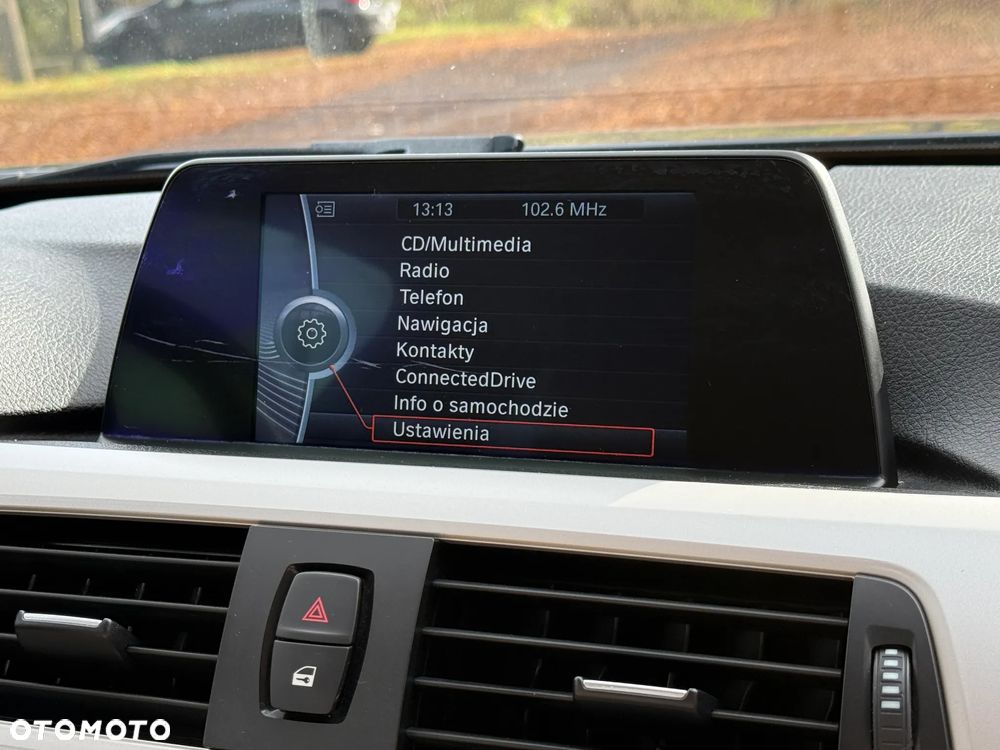 BMW Seria 3 318d DPF - 33