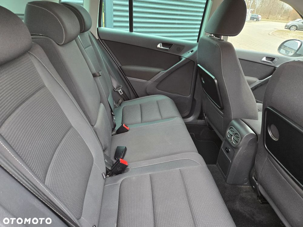 Volkswagen Tiguan - 15