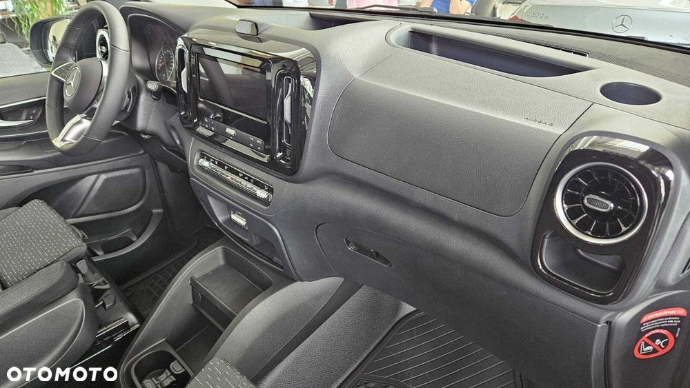 Mercedes-Benz vito 116 CDI TOUR OM654 - 11