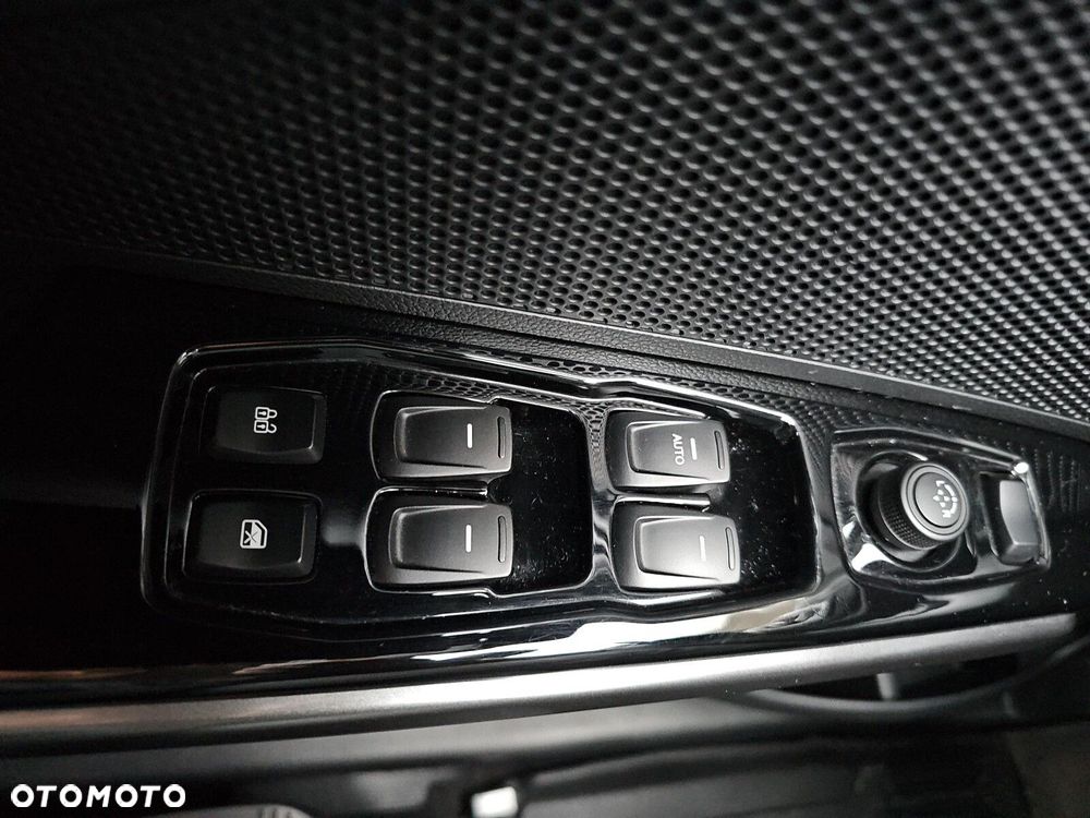 SsangYong/KGM Tivoli - 19