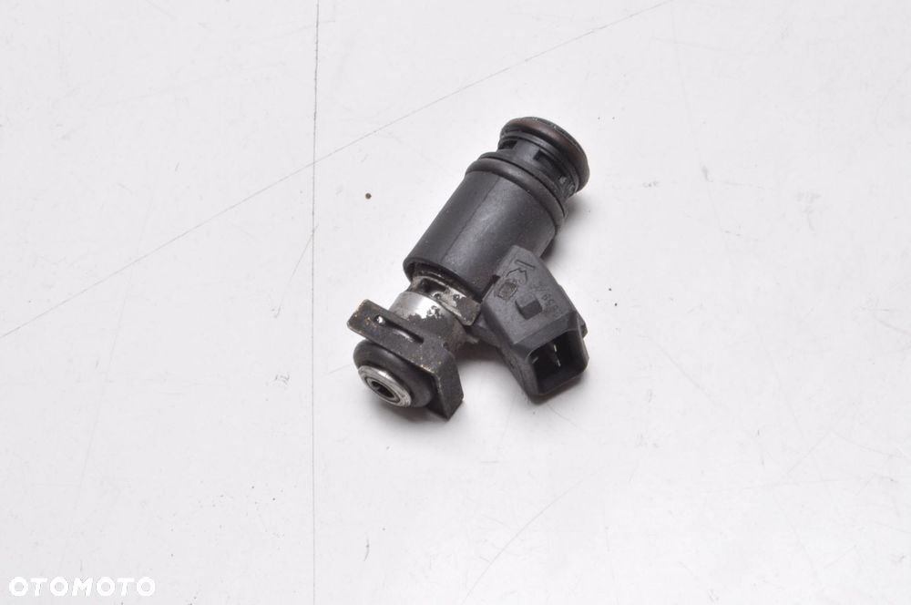 VOLKSWAGEN BORA 2.3 V5 150KM WTRYSK WTRYSKIWACZ 021031B - 4