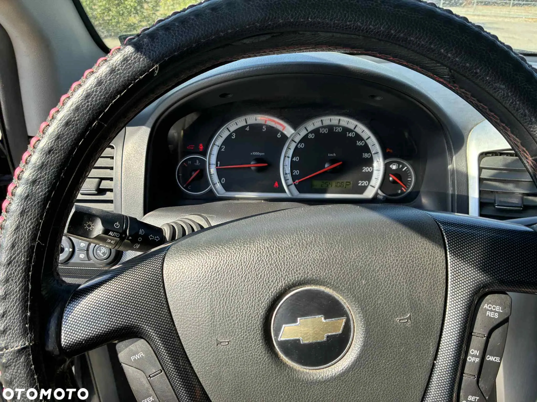 Chevrolet Captiva - 8