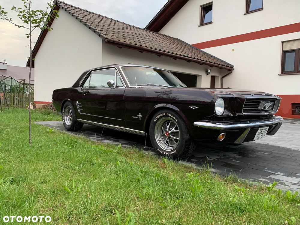 Ford Mustang - 3