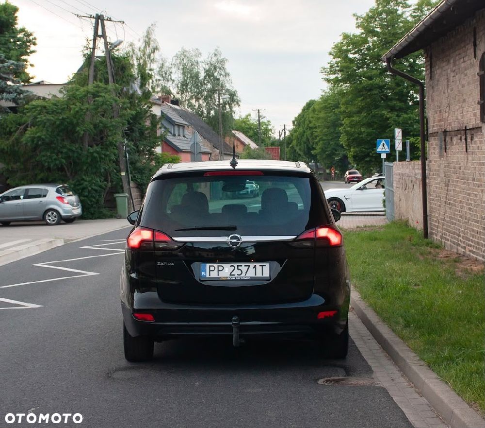 Opel Zafira 2.0 CDTI Enjoy - 4