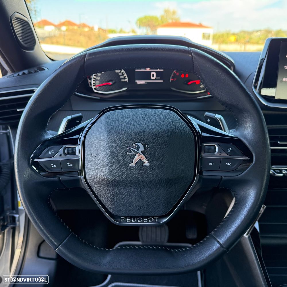 Peugeot 2008 1.5 BlueHDi Active Pack EAT8 - 11