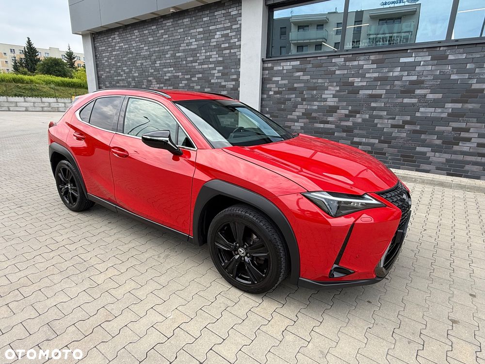 Lexus UX - 1