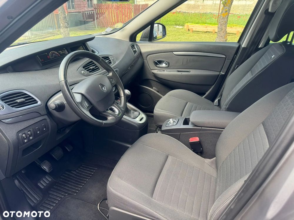 Renault Scenic - 12