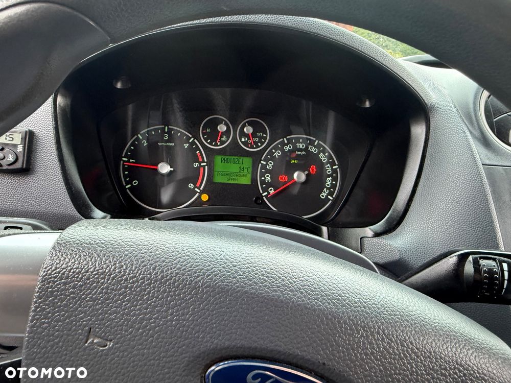 Ford Connect - 16