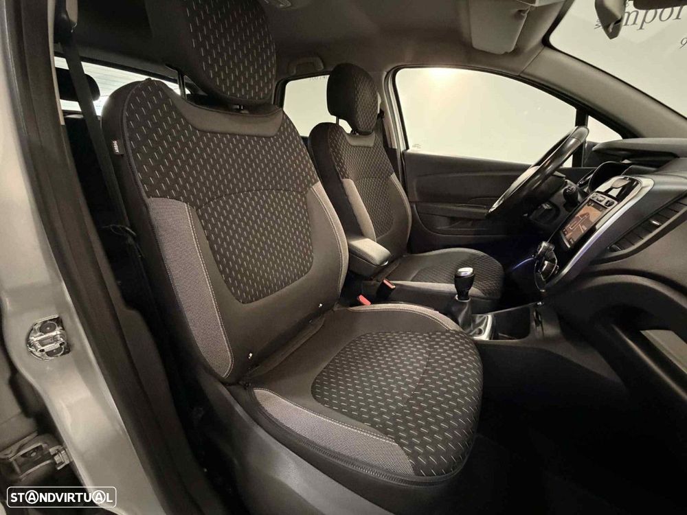 Renault Captur 0.9 TCE Exclusive - 13