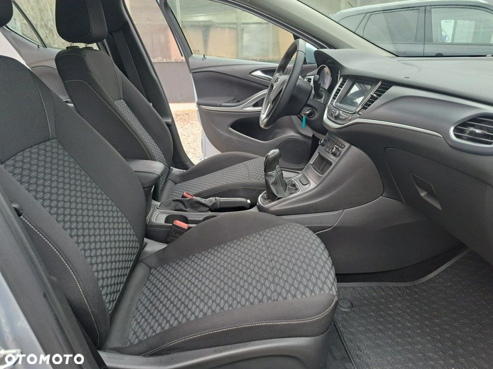 Opel Astra V 1.4 T Enjoy S&S - 11