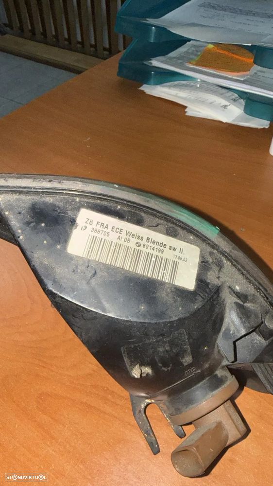 Pisca direito BMW 320 - 2