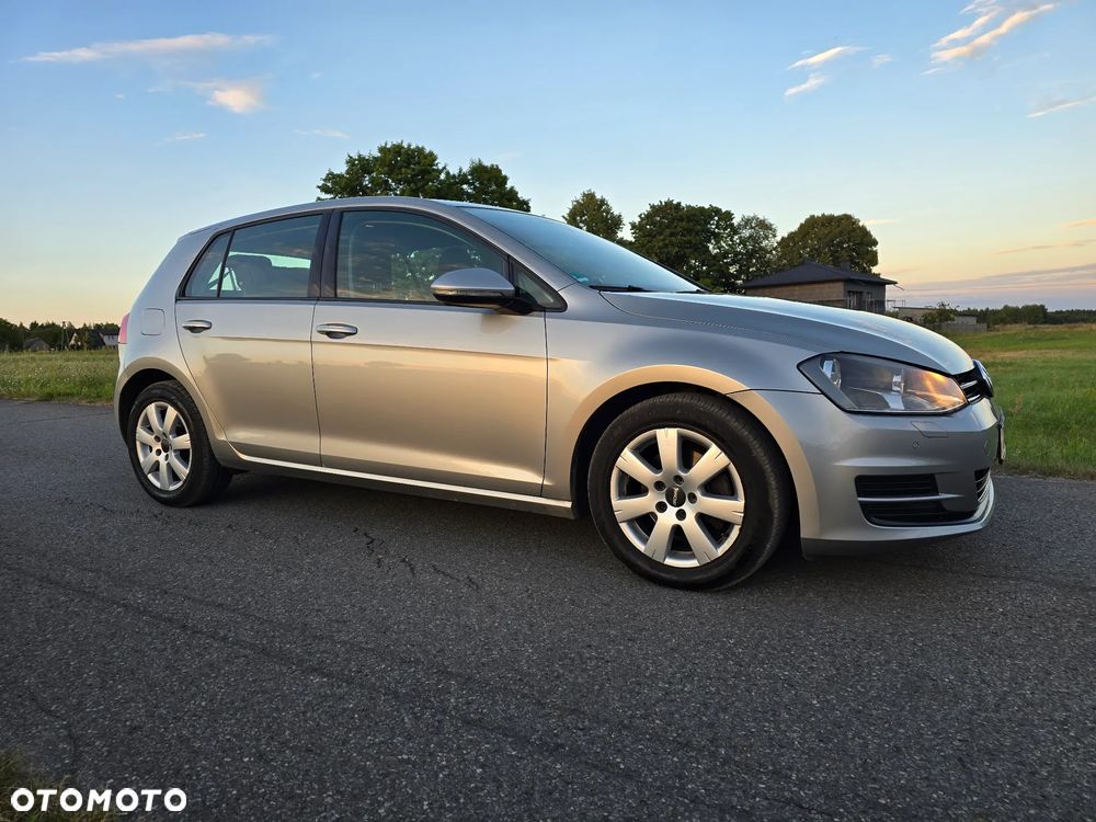 Volkswagen Golf 1.6 TDI BlueMotion Technology Comfortline - 5