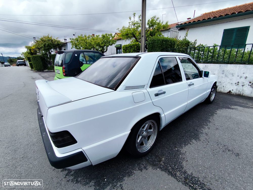 Mercedes-Benz W201 (1982-1993) 190 D 2.5 - 11