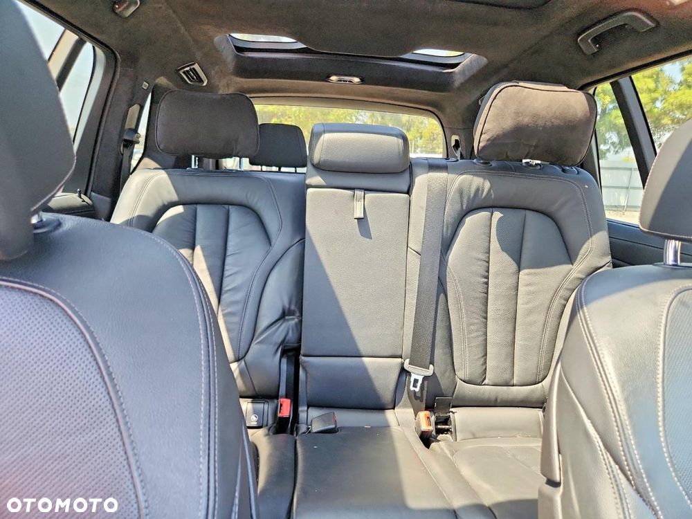 BMW X7 xDrive40i mHEV - 9