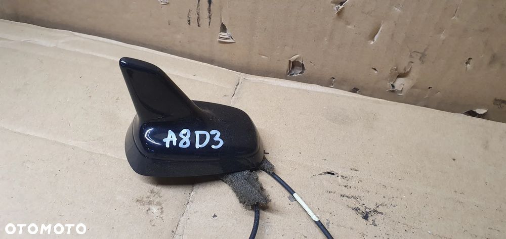 Antena dachowa radia GPS Audi A8 D3 4E0035503R - 4