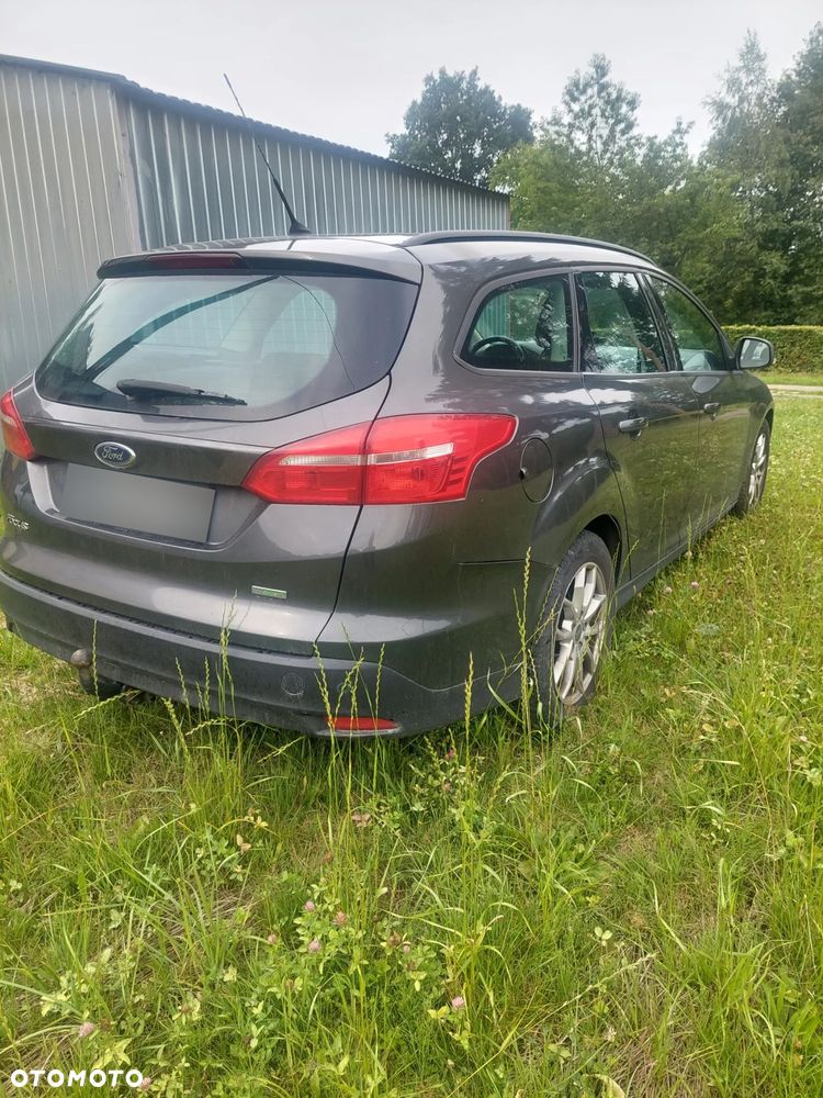 Ford Focus 1.0 EcoBoost Titanium ASS - 4