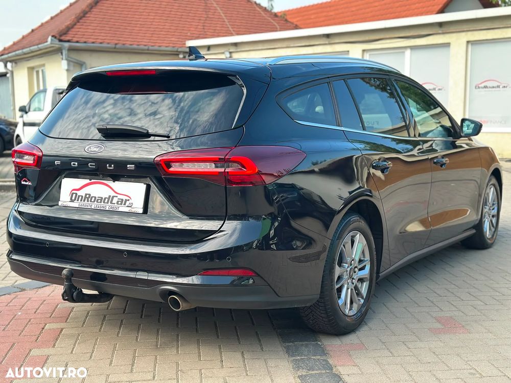 Ford Focus 1.5 EcoBlue Start-Stopp-System Aut. TITANIUM DESIGN - 4
