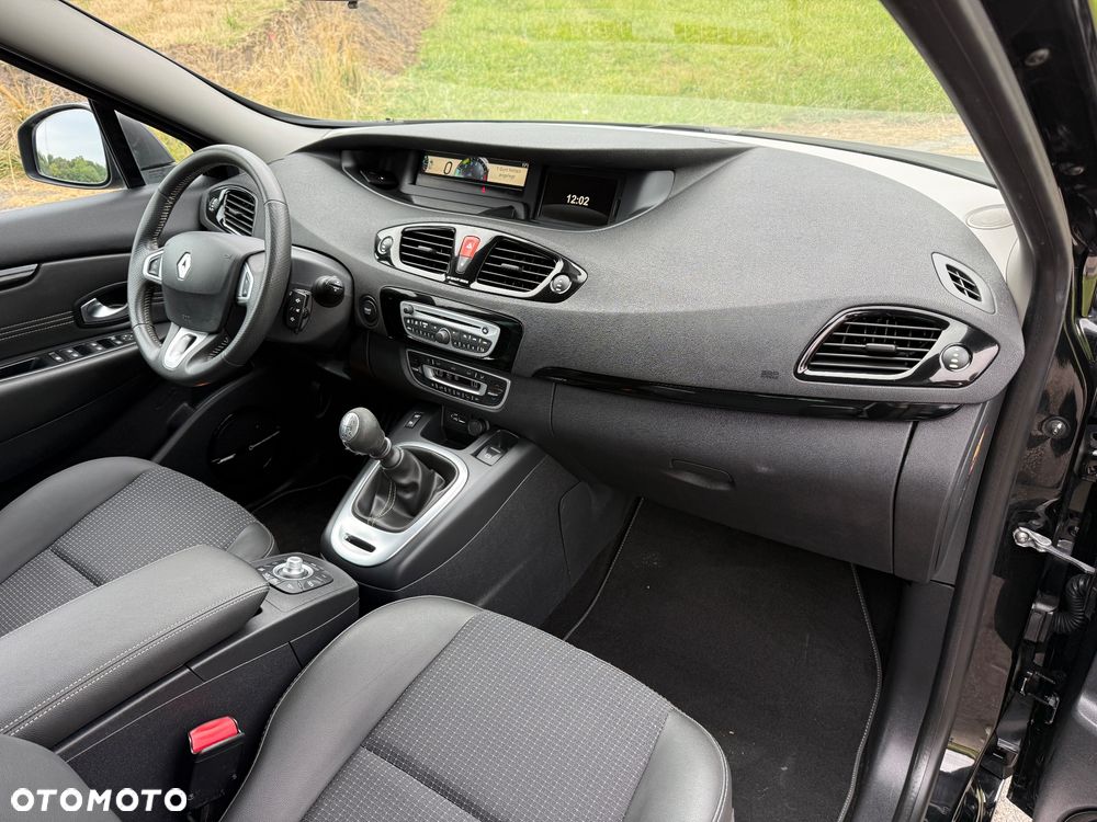 Renault Scenic TCe 130 Bose Edition - 21
