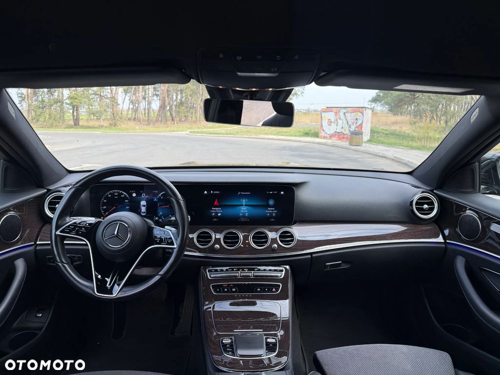 Mercedes-Benz Klasa E 200 d Business Edition 9G-TRONIC - 11