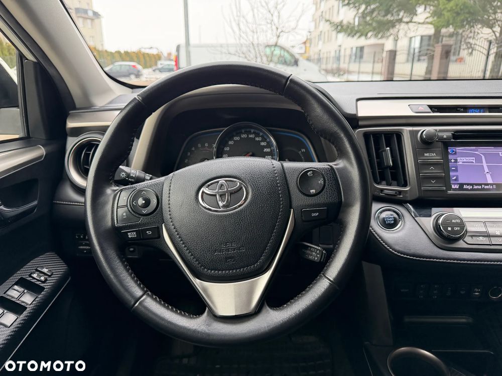 Toyota RAV4 2.2 D-4D Prestige - 19