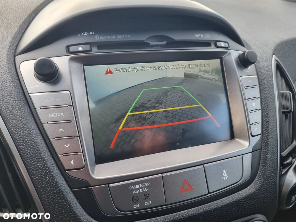 Hyundai ix35 1.6 2WD Fifa World Cup Edition - 14