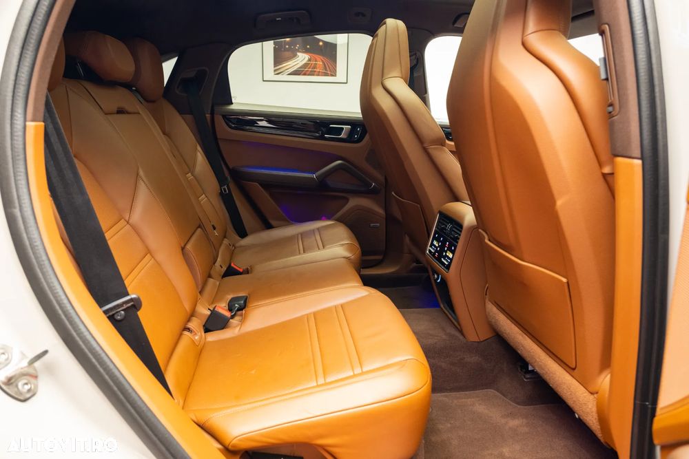 Porsche Cayenne Coupe S Tiptronic S - 36