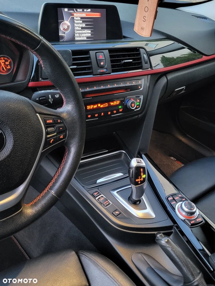 BMW Seria 3 318d - 11