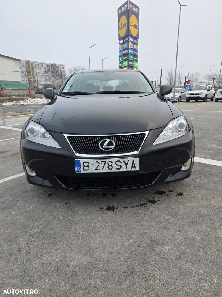 Lexus Seria IS 220d Luxury - 4