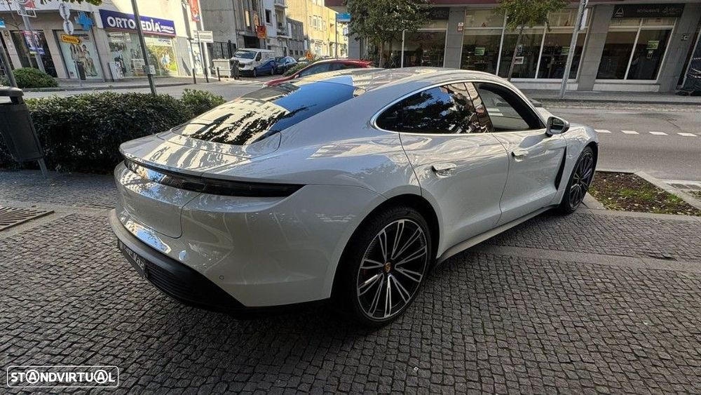 Porsche Taycan Standard - 5