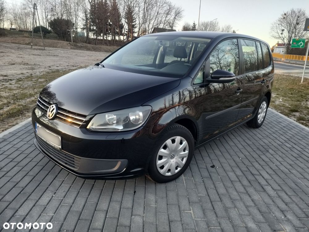 Volkswagen Touran - 1