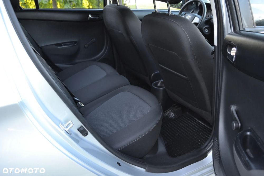 Hyundai i20 1.1 CRDi Comfort - 17