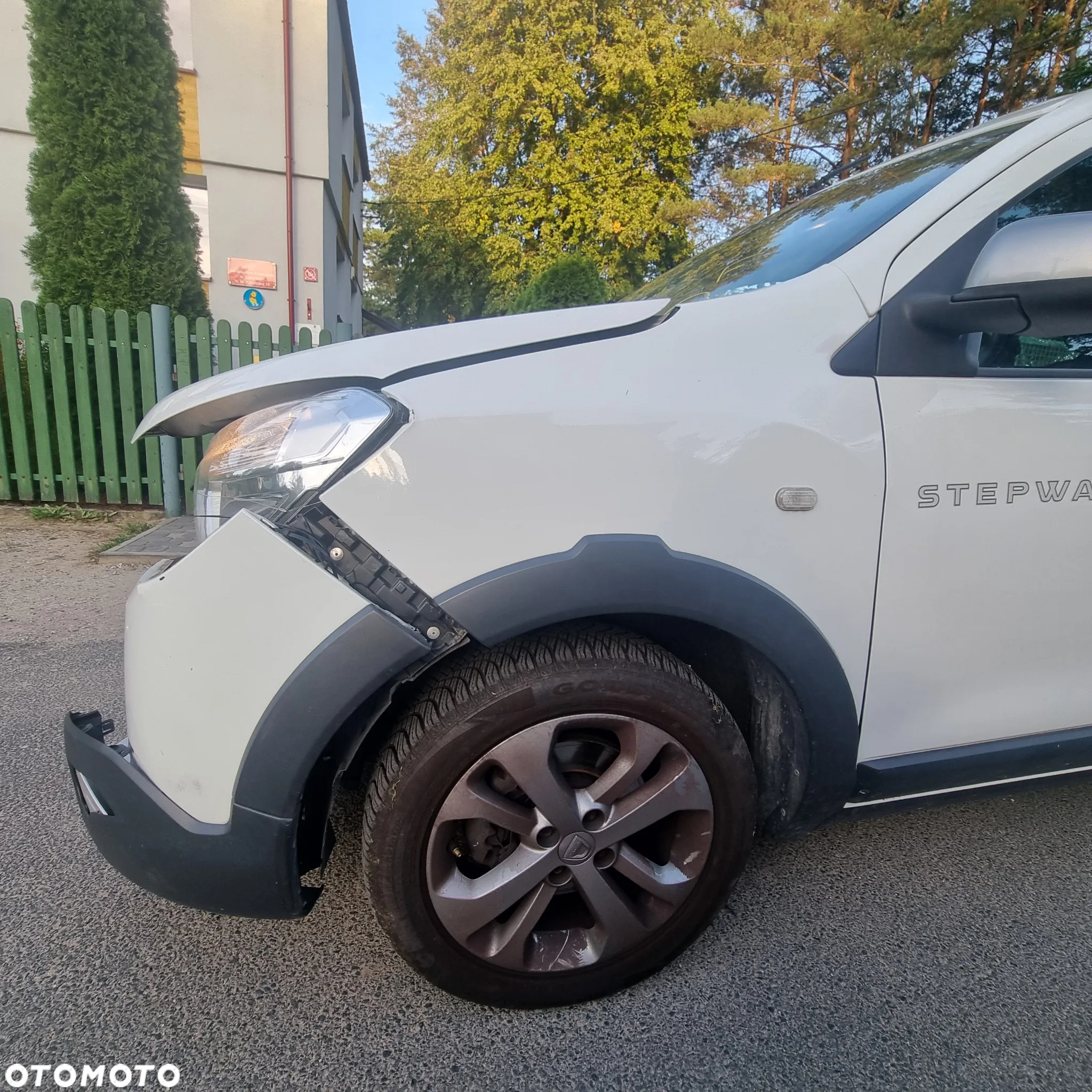 Dacia Dokker TCe 115 Stepway Celebration - 9