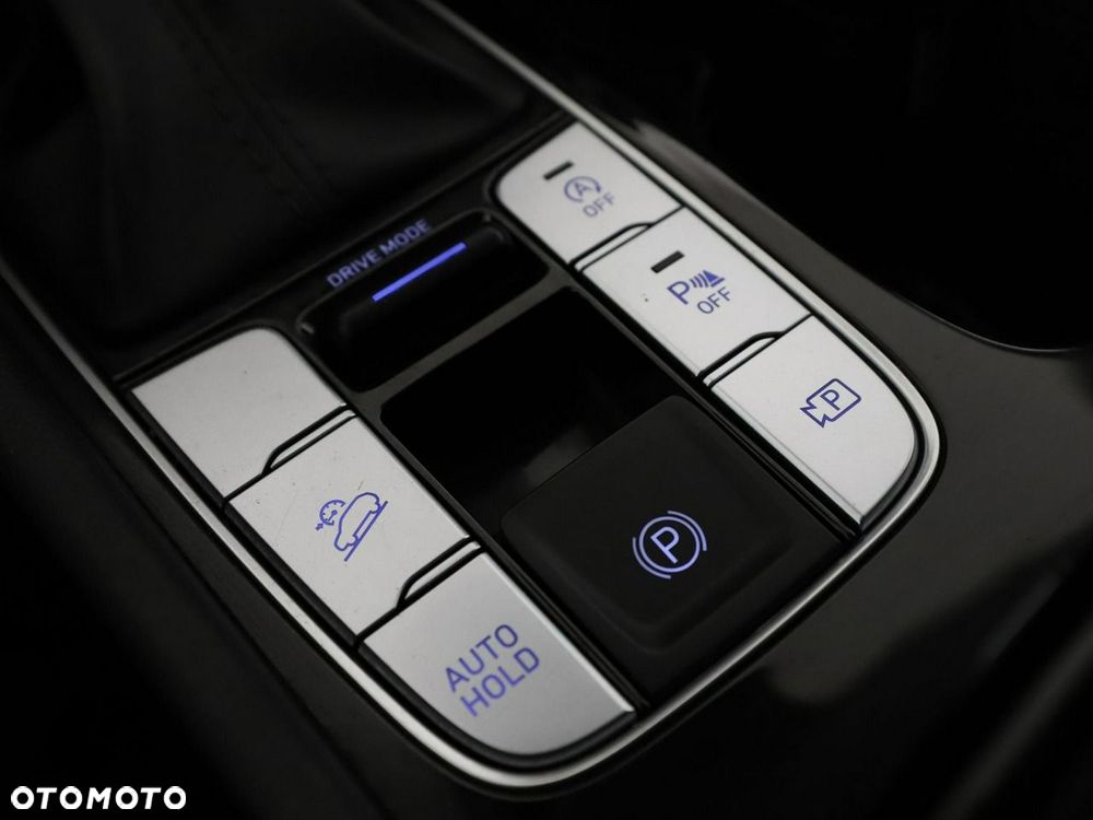Hyundai Tucson 1.6 T-GDi 48V-Hybrid 2WD DCT Select - 32