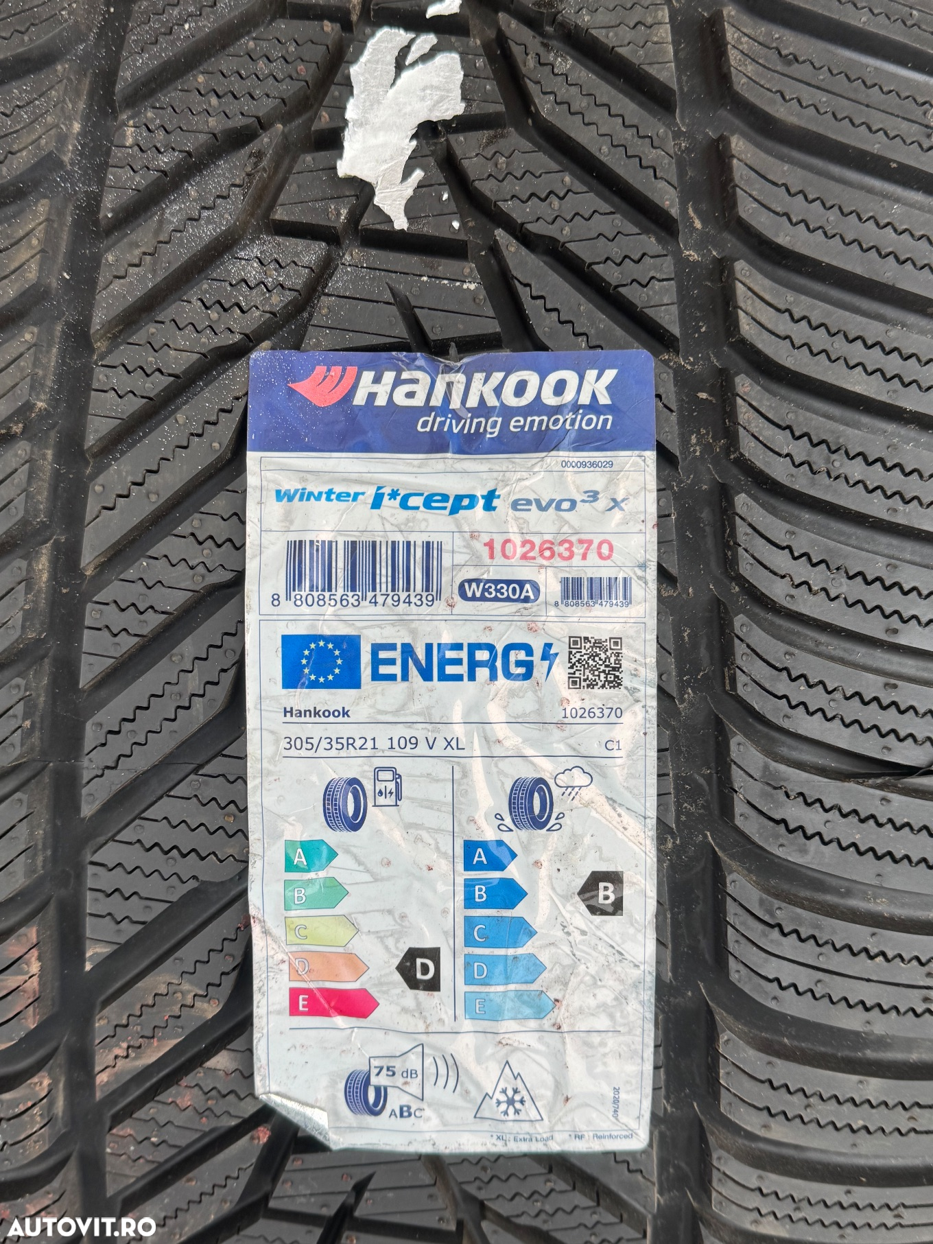 Vând set anvelope 275/40/21-305/35/21 hankook de iarnă noi - 2