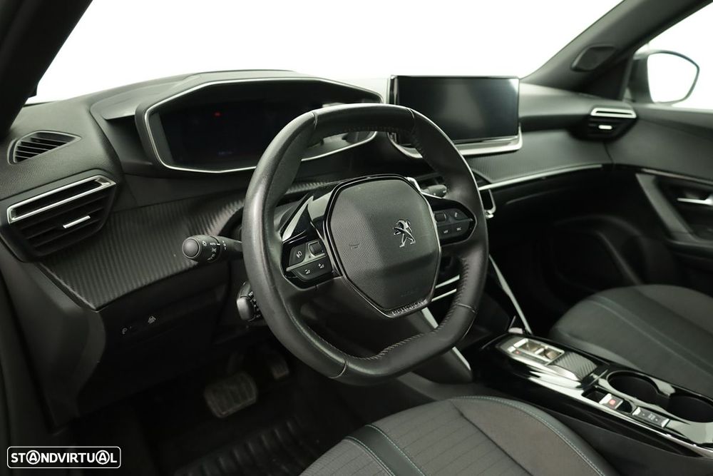 Peugeot 2008 1.2 PureTech Allure Pack EAT8 - 7