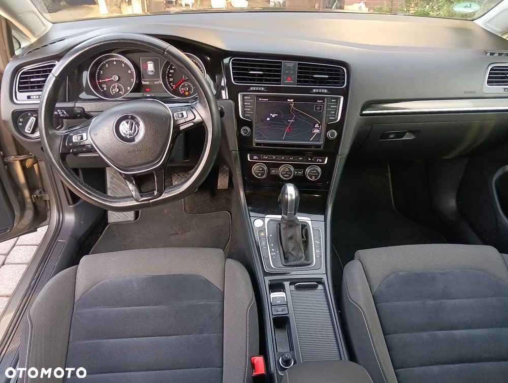 Volkswagen Golf 1.4 TSI BMT Highline DSG - 14