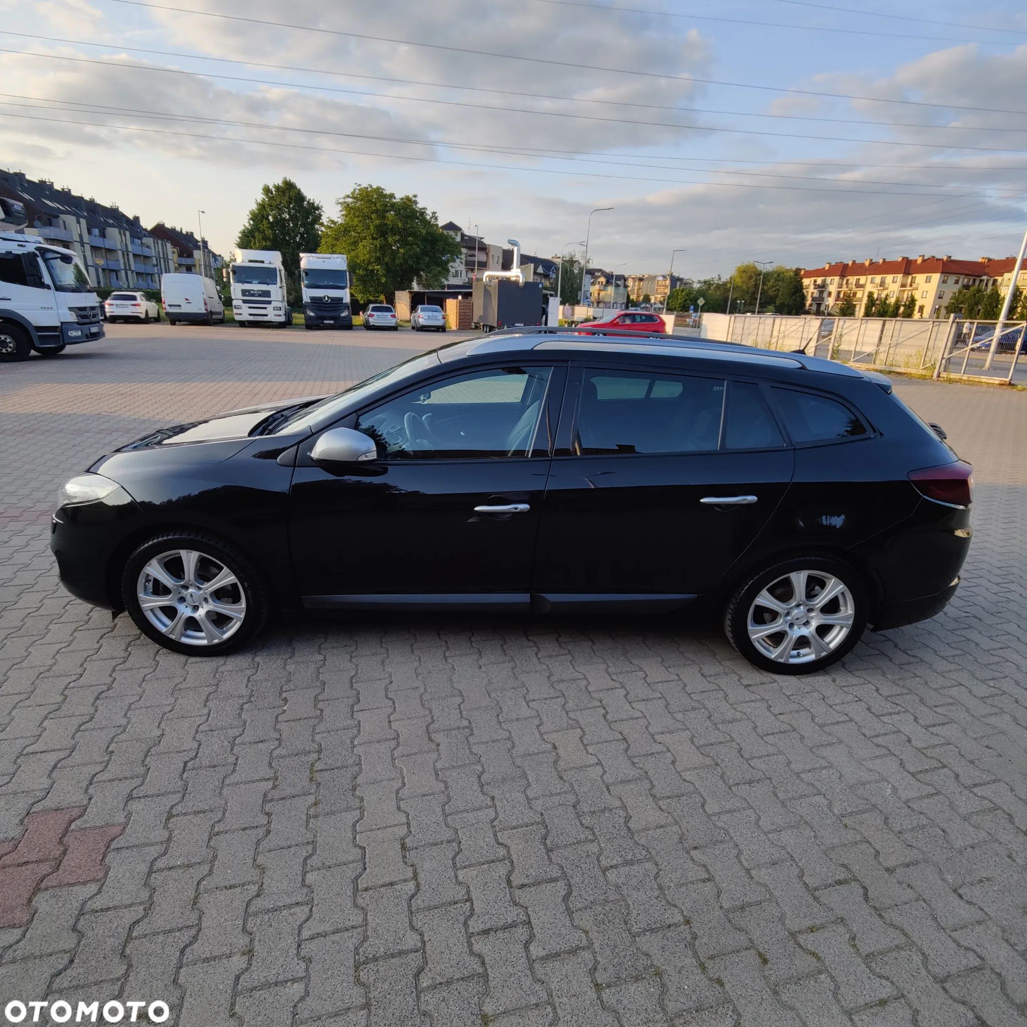 Renault Megane Grandtour TCe 180 GT - 1