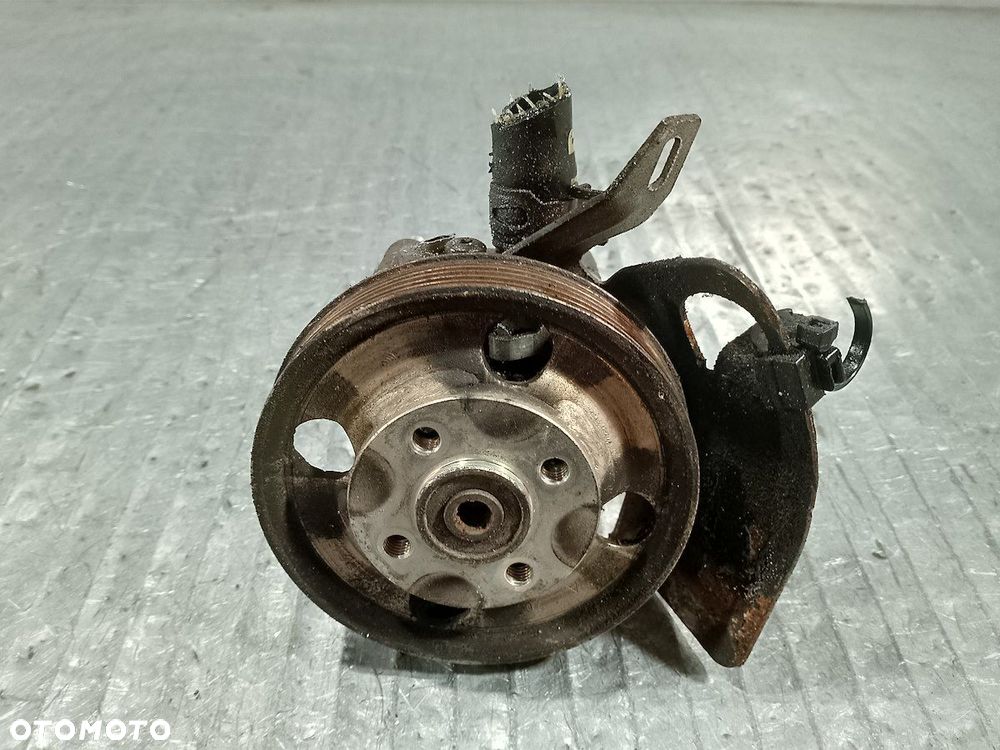 POMPA WSPOMAGANIA VOLVO S80 II ( 07-13 ) 8G91-3A696-NA 2.4 D - 6