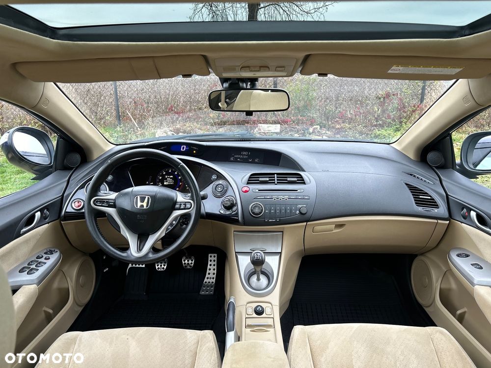 Honda Civic 1.8i-VTEC Executive - 8