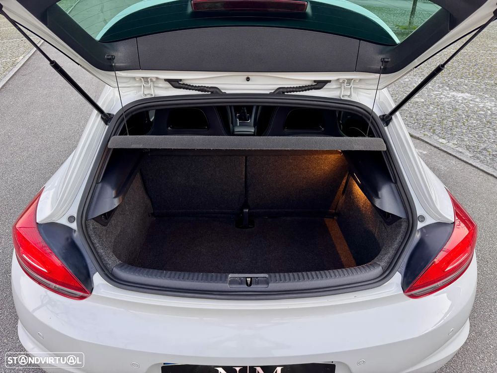 VW Scirocco 2.0 TDI R-Line - 12