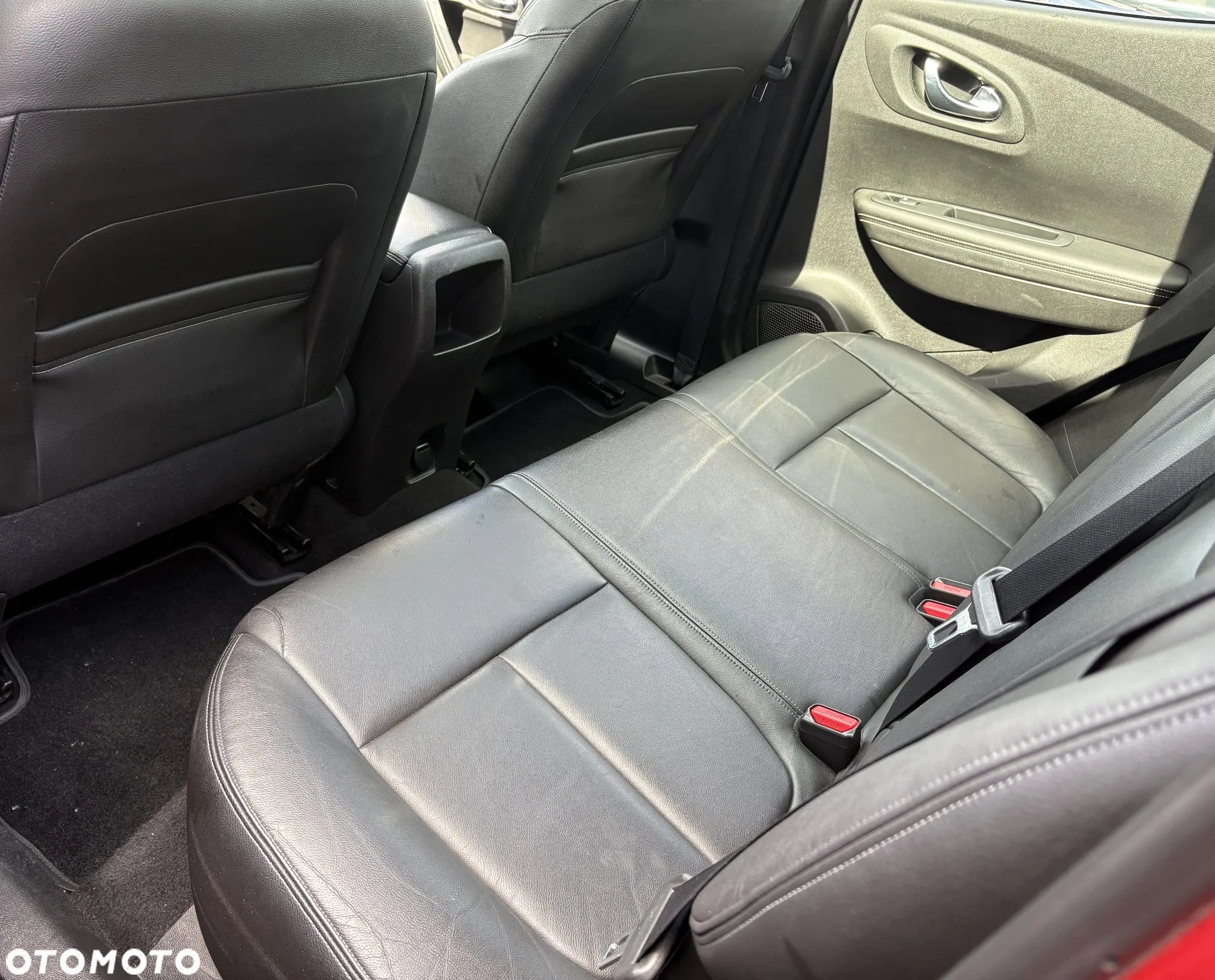 Renault Kadjar 1.6 dCi Energy Bose 4x4 - 25
