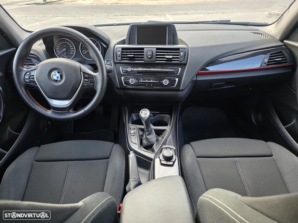 BMW 116 d EDynamics Line Sport — fotografia 7