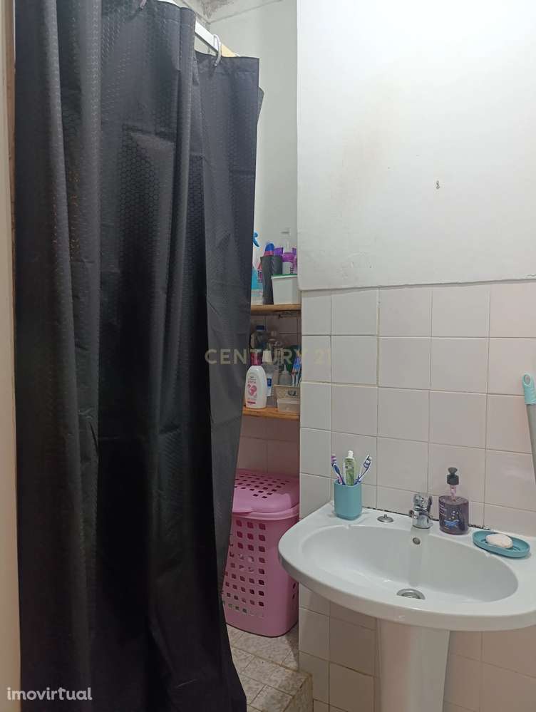 Apartamento T2  Laranjeiro - Almada - Grande imagem: 3/17
