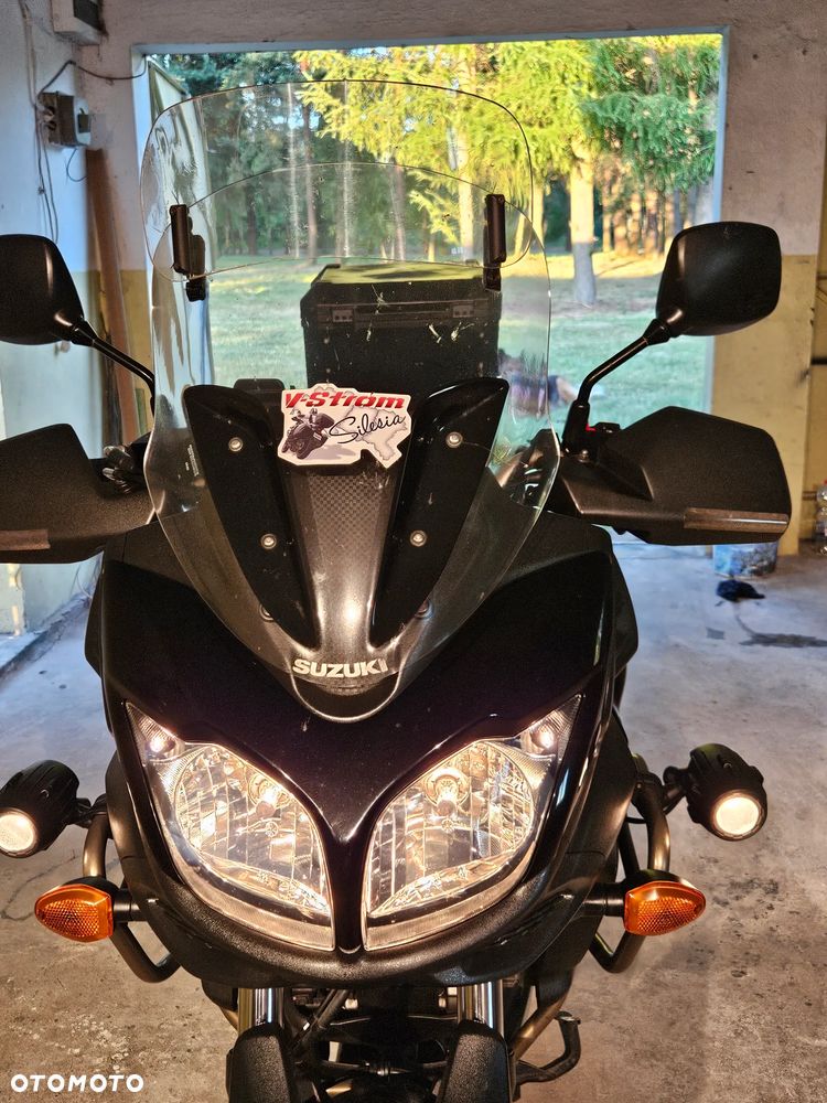Suzuki V-STROM - 20