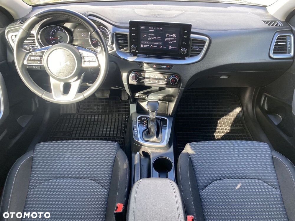 Kia XCeed - 13