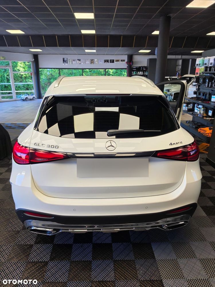 Mercedes-Benz GLC 300 mHEV 4-Matic AMG Line - 20