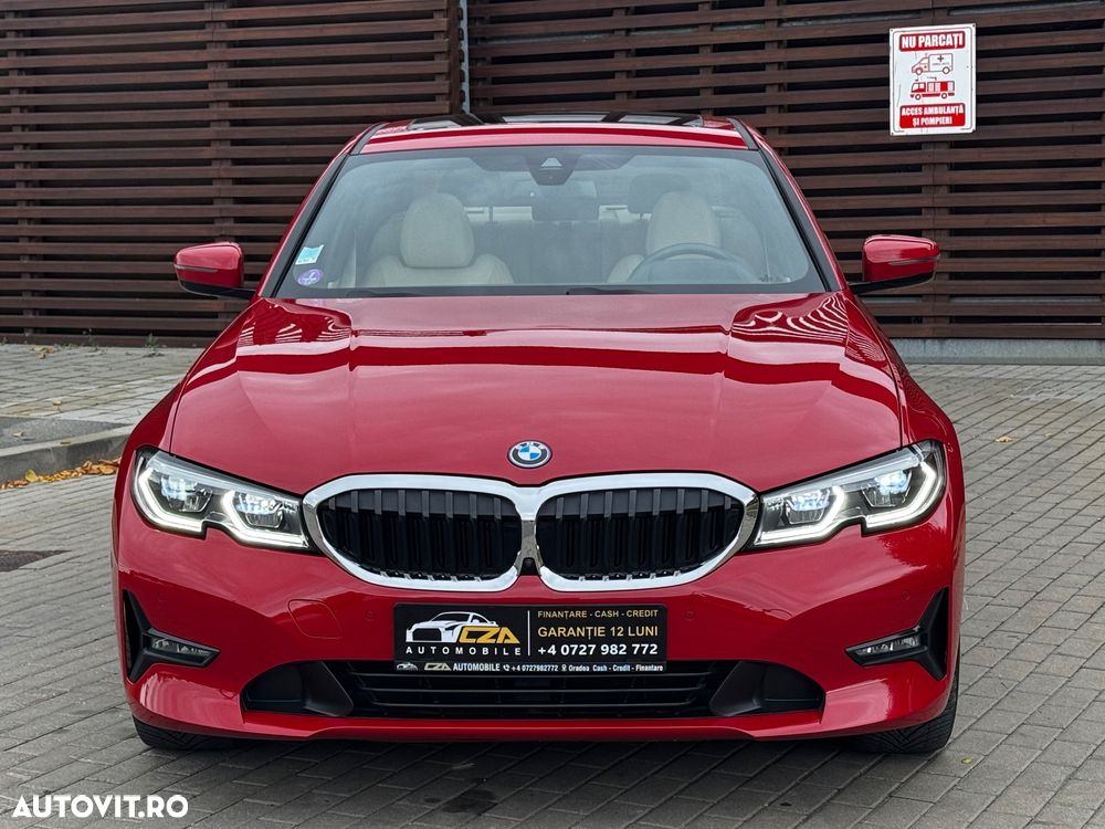 BMW Seria 3 330e xDrive Aut. Luxury Line - 8