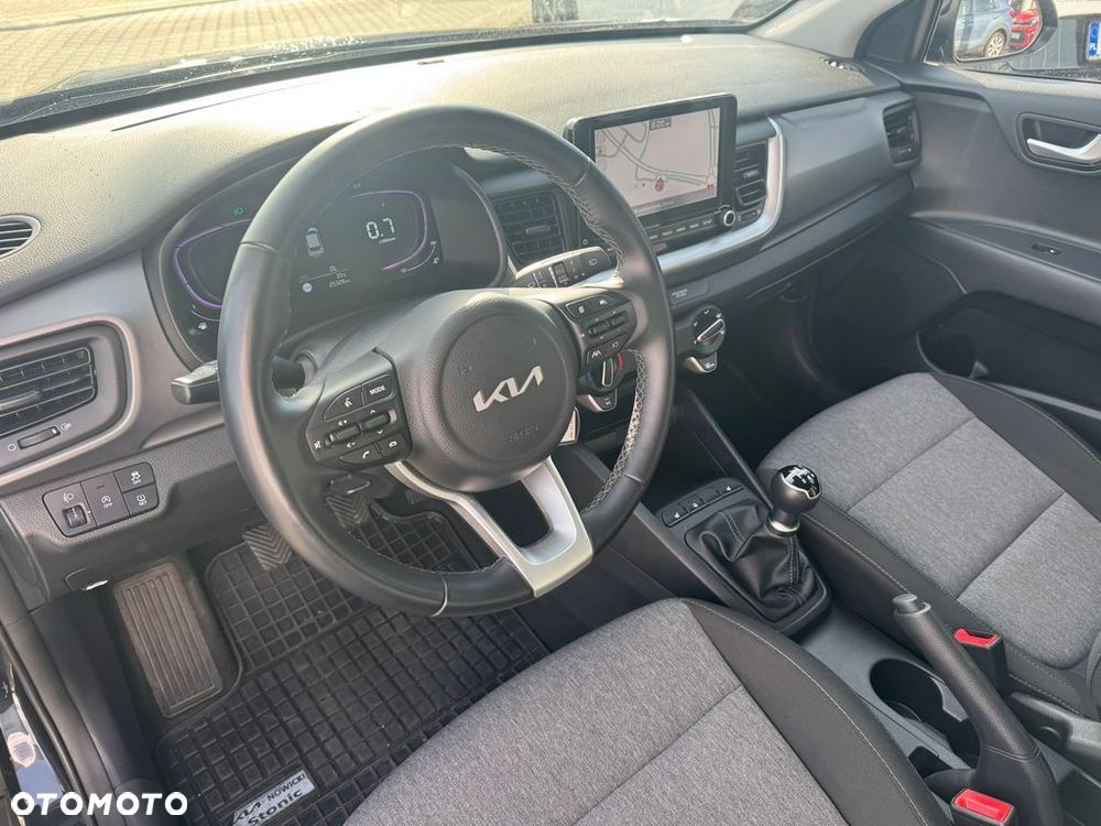 Kia Stonic 1.2 M - 10