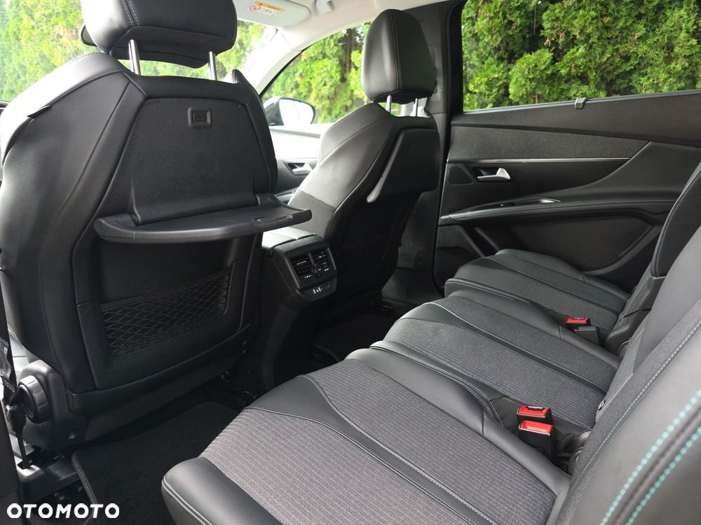 Peugeot 5008 - 14
