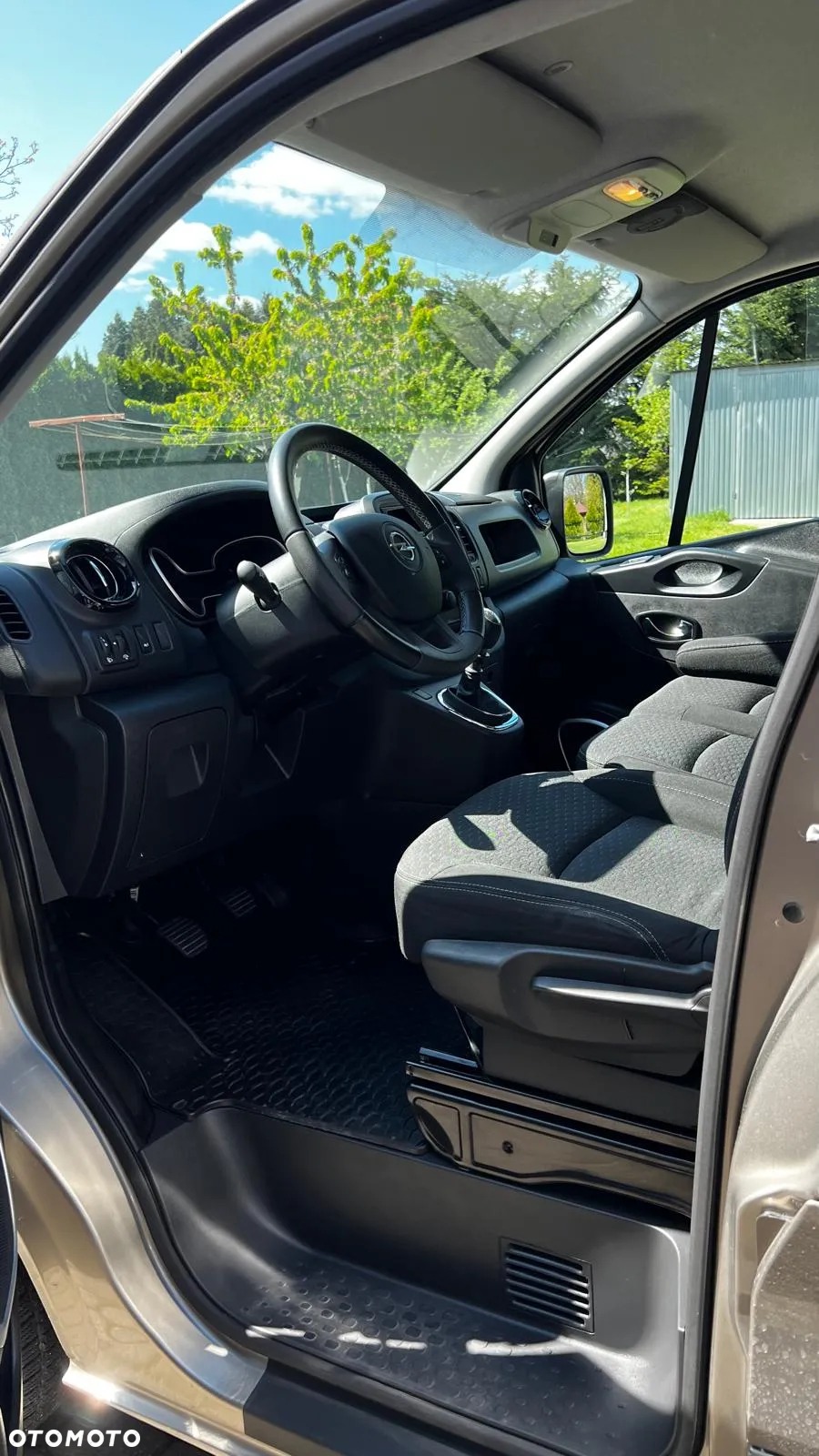 Opel Vivaro - 7